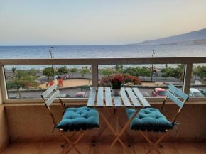 Primera línea de Playa con vistas al Mar y plaza de garaje